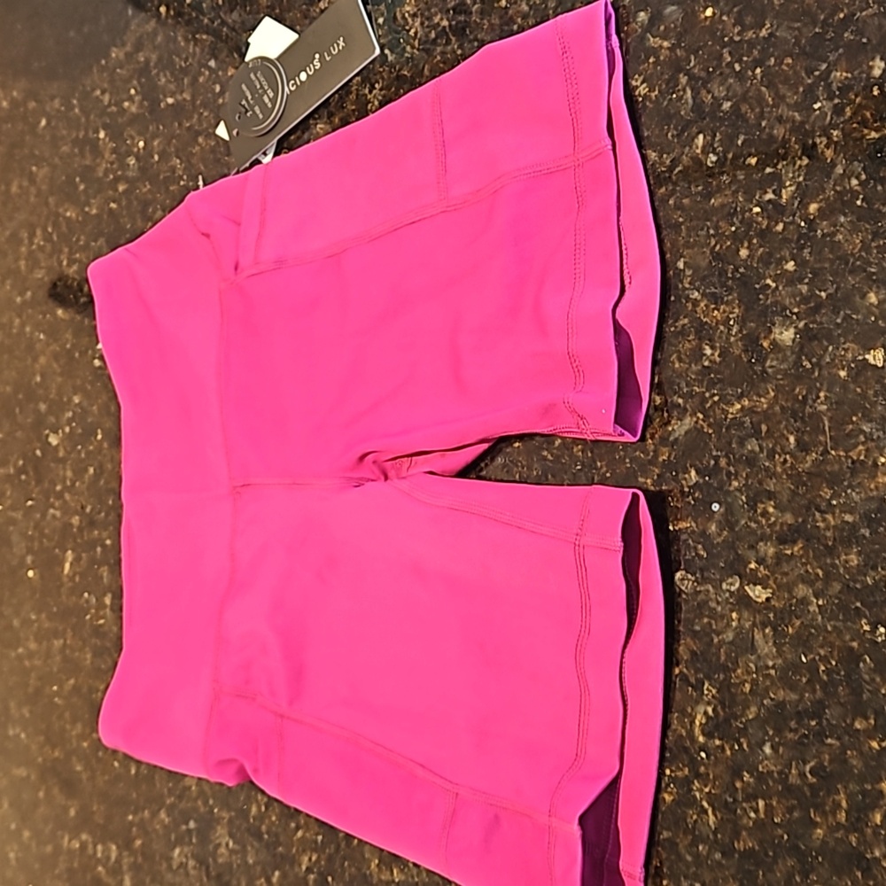 Yogalicious Shorts